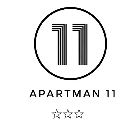 아파트 11 *